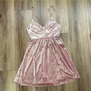 NWT Love J Pink Crushed Velvet Dress Medium